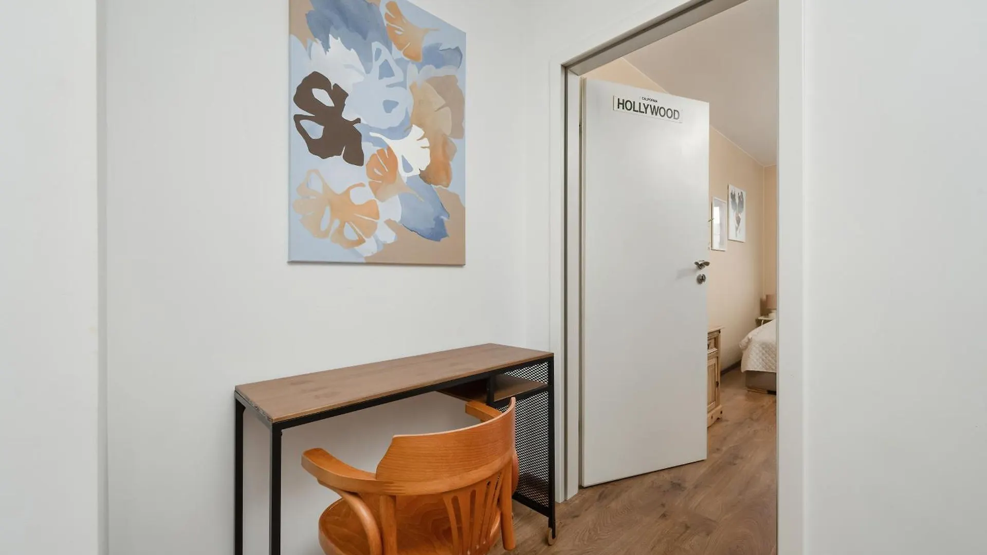 Modern Apartment With Balcony In Wroclaw By Noclegi Renters